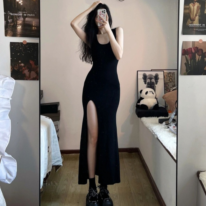 Váy đuôi cá hai dây dáng dài, ôm body, xẻ tà, gợi cảm, quyến rũ, hàng Quảng Châu cao cấp, thời trang xuân hè mới dành cho nữ