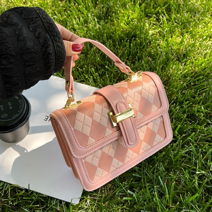 Mischa Túi Đeo Vai Hình Vuông Cỡ Nhỏ Bằng Da PU Phối Màu Tương Phản Thời Trang