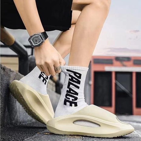 Dép Quai Ngang Đế Dày Chống Trượt Phong Cách Thể Thao Thời Trang Cho Nam Size 36-45