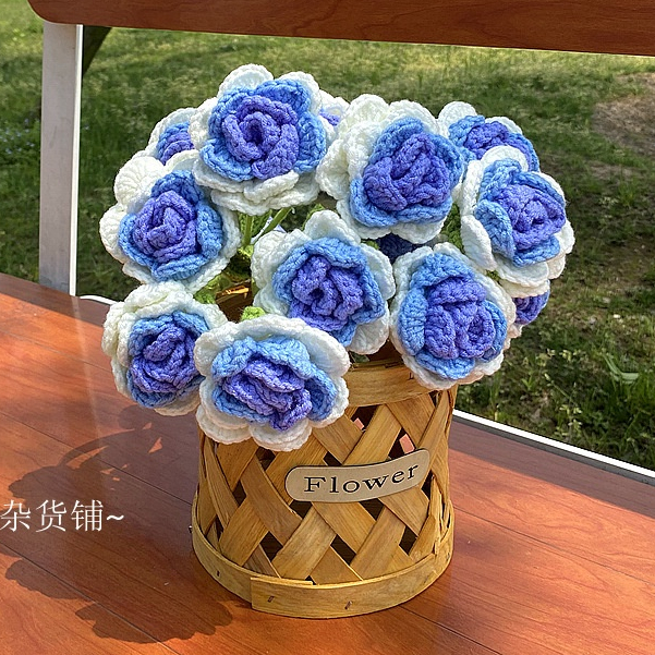 Bó Hoa Hồng Giả Đan Len Thủ Công Trang Trí