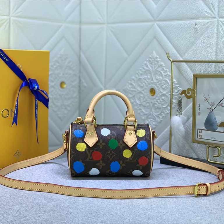 Túi Đeo Chéo Louis Vuitton Mini M81979 Thời Trang Sang Trọng Cho Nữ