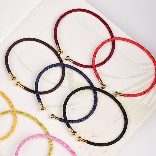 Vòng Đeo Tay Dạng Hở Hình Chữ c Màu Đỏ Đen Đính Hạt Và Vàng Kim Có Thể Tháo Rời