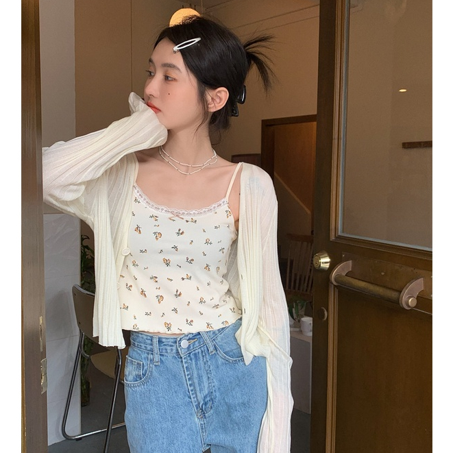 Áo Croptop Sát Nách Dệt Kim Hoạ Tiết Hoa Thiết Kế Cổ Chữ V Nữ Tính