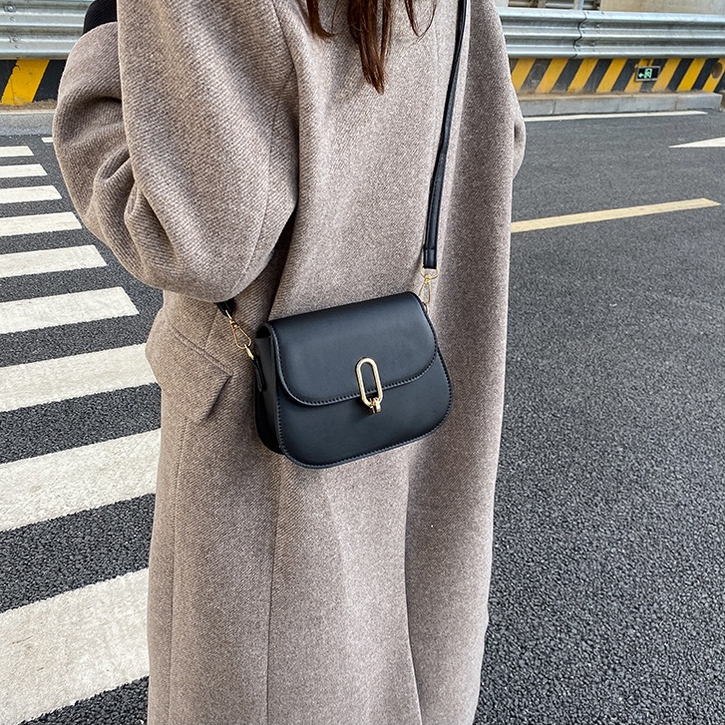 Túi Đeo Chéo Có Khóa Kiểu Dáng Đơn Giản Phong Cách Phương T