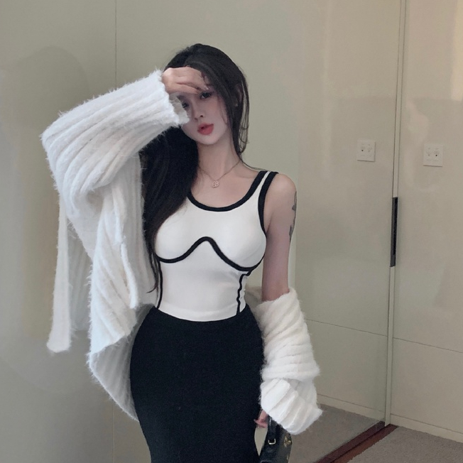 QKOOLE  Áo Croptop Không Tay Lưng Cao Màu Matcha Quyến Rũ Ngọt Ngào Và Gợi Cảm Cho Nữ