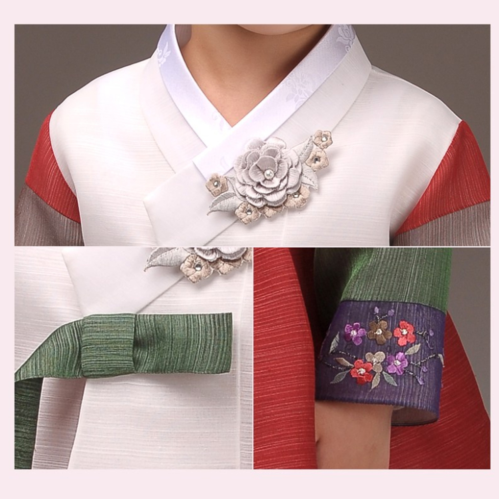 339 Girl Traditional Hanbok Red White