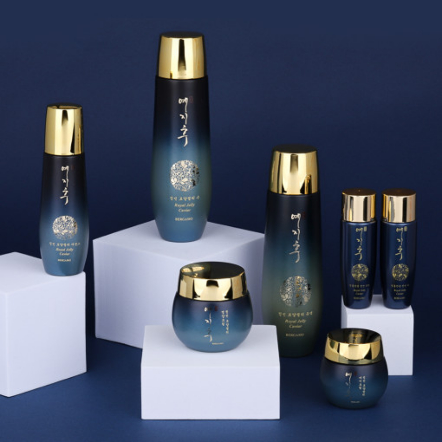 Bộ sản phẩm dưỡng da 5 món chiết xuất sữa ong chúa Yezihu Hàn Quốc