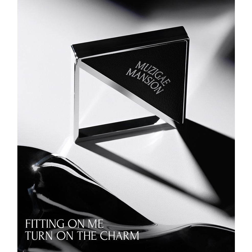 MUZIGAE MANSION FITTING BLUSH