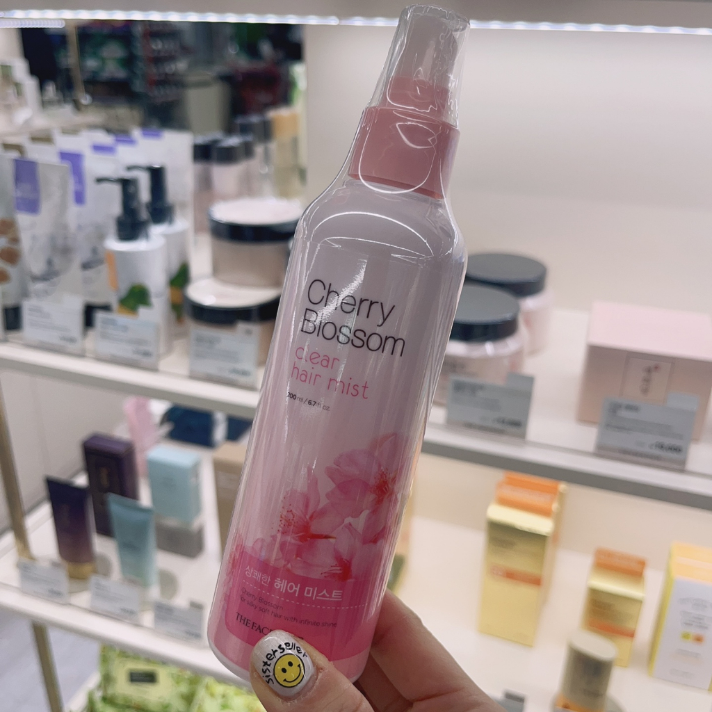 Xịt Khoáng Dưỡng Tóc Hoa Anh Đào THE FACE SHOP 200ml