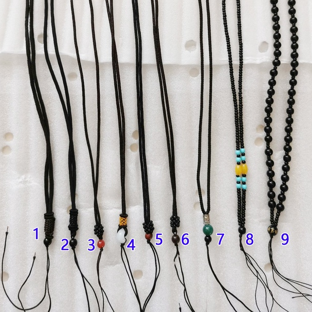 Mặt Dây Chuyền Đá Ngọc Bích Màu Đen / Xanh Lá Tự Nhiên An Toàn