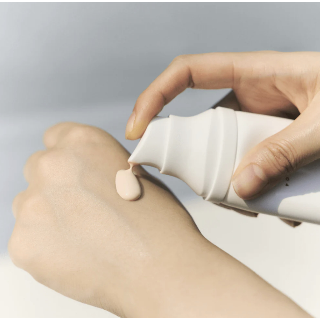 Kem Chống Nắng Nâng Tone Skin1004 Madagascar Centella Tone Brightening Tone-Up Sunscreen SPF50+ PA++++ 50ml