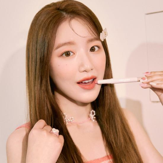 Bút kẻ viền môi Colorgram All-in-one 0,5g+0,2g 4 màu