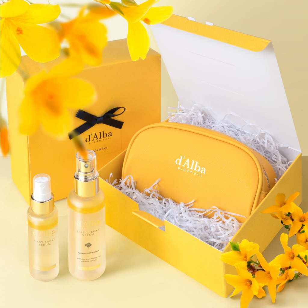 [d'Alba Official] SET QUÀ TẶNG Serum dạng xịt căng bóng 100ml + 50ml + Túi da cầm tay