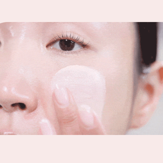 Wakemake Water Velvet Cover Foundation 30ml SPF30++PA++ 5 Colors