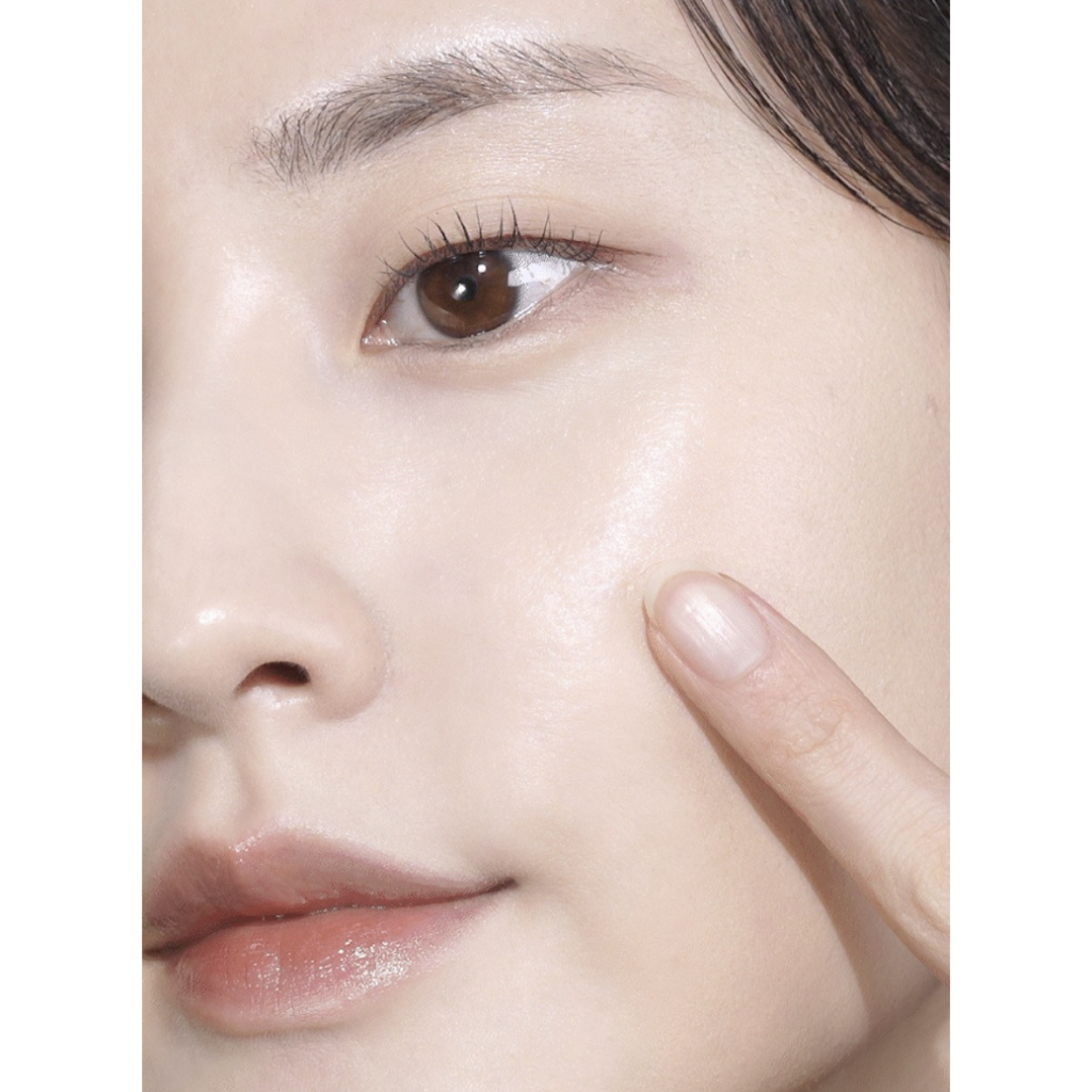 Kem nền comfy light foundation
