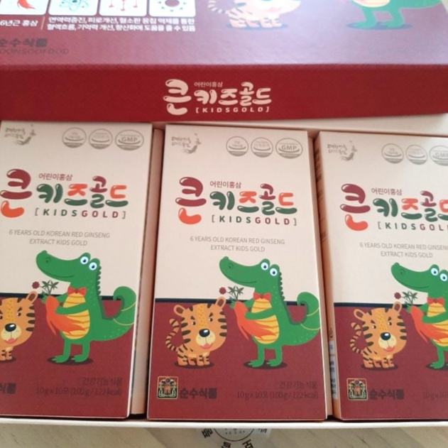 Hộp nước hồng sâm trẻ em Soonsoo Food Children's Red Ginseng Big Kids Gold 10g x 30 gói