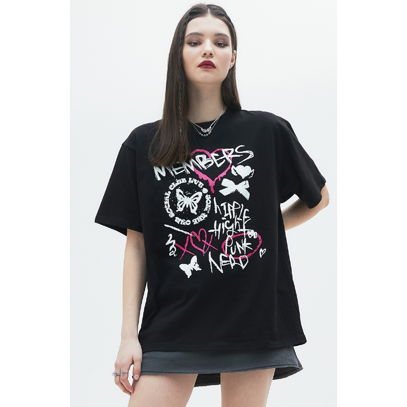 Áo Thun Đen In Hình Trái Tim Bướm Chữ Ký Của CL PUNK