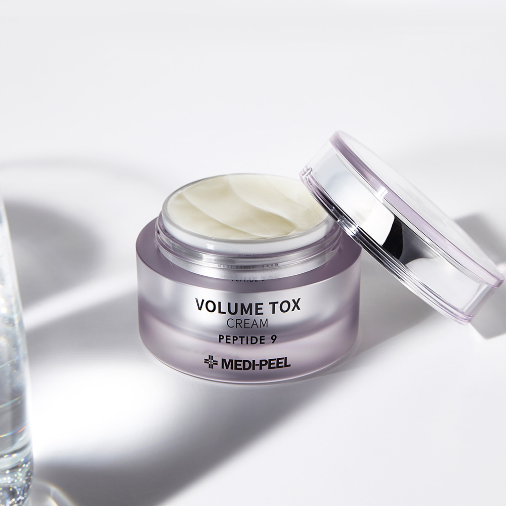 Kem Dưỡng Da Căng Bóng - Chống nhăn, Chống lão hóa  MEDI PEEL Peptide 9 Volume Tox Cream 50g