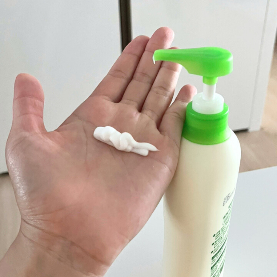 Sữa dưỡng ẩm, sữa tắm dịu nhẹ cho bé Dr.ato Essential Moisture Lotion/ body wash 500ml