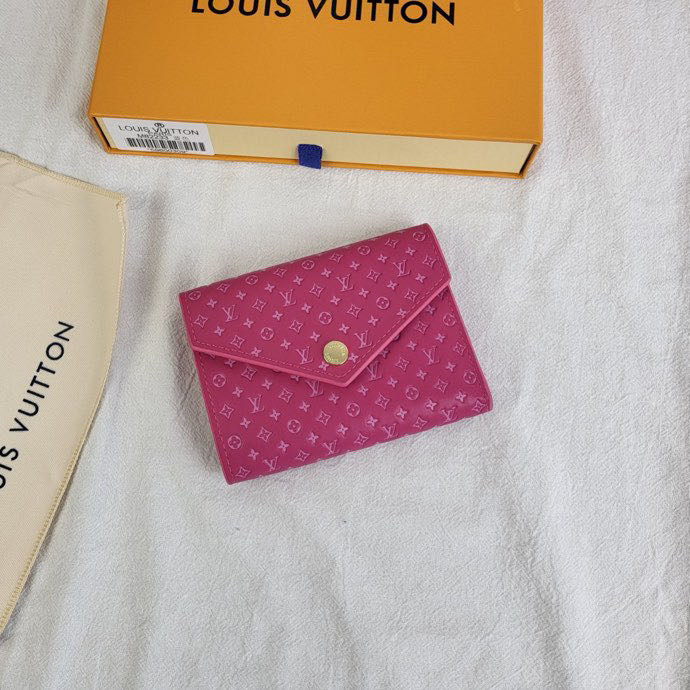 Ví Louis Vuitton Dáng Ngắn Thời Trang Sang Trọng Cho Nữ