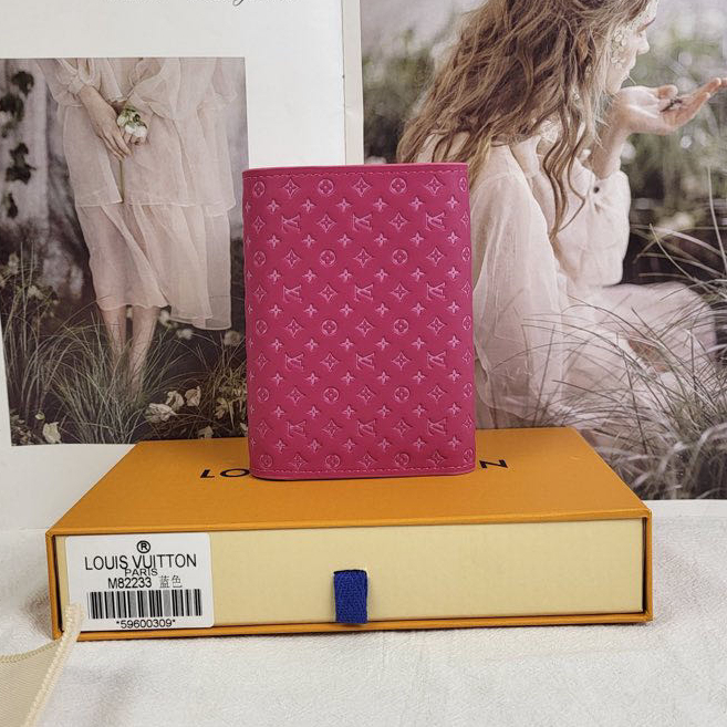 Ví Louis Vuitton Dáng Ngắn Thời Trang Sang Trọng Cho Nữ