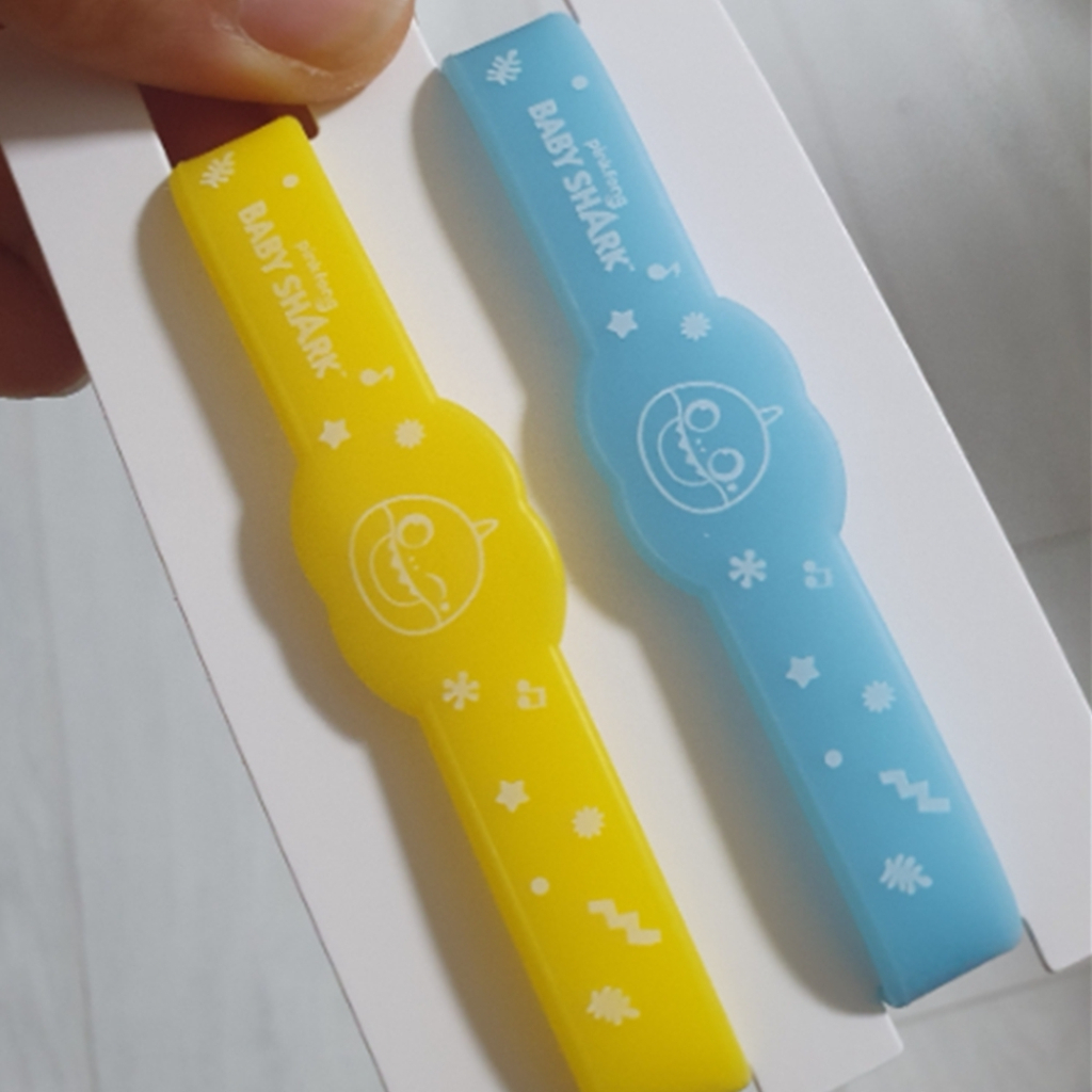 Set 2 Vòng Đeo Tay Chống Muỗi Cho Bé