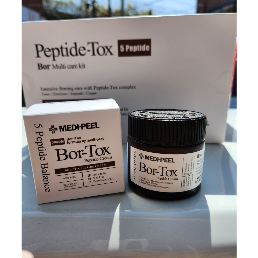 Kem dưỡng trắng da căng bóng MEDI-PEEL Peptide Tox Bor Cream