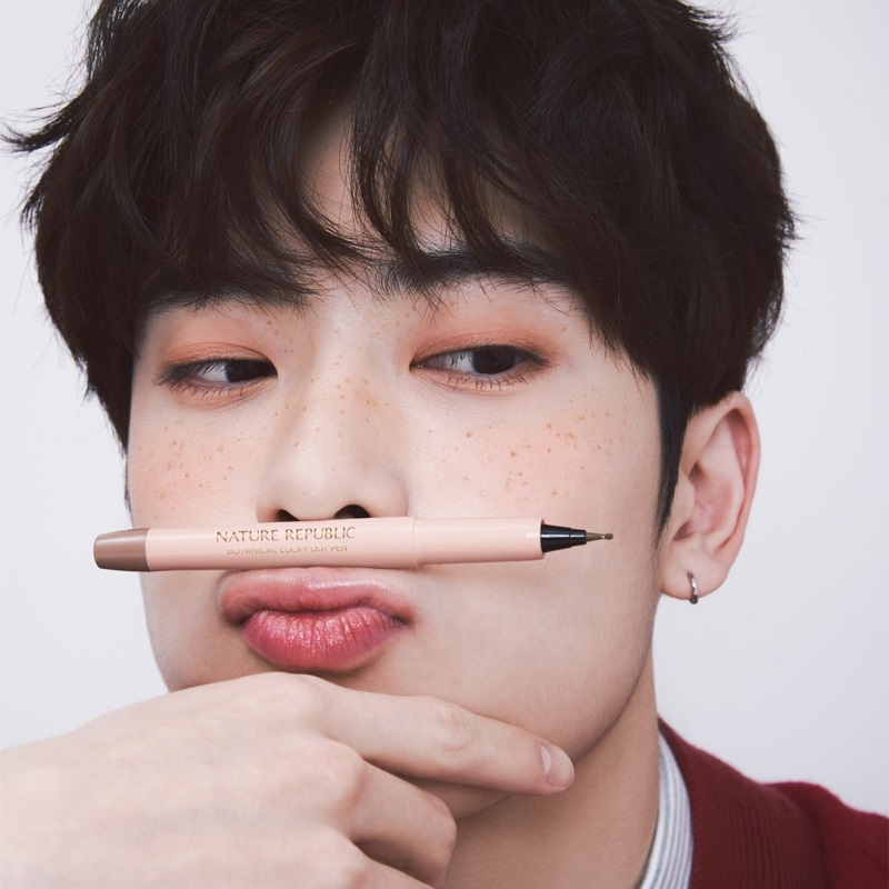 Botanical Lucky Dot Pen 1g   Bút Chấm Bi May Mắn