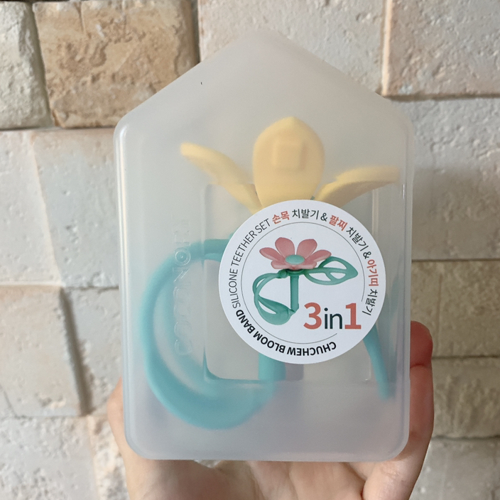 Gặm nướu silicone bông hoa Coconory