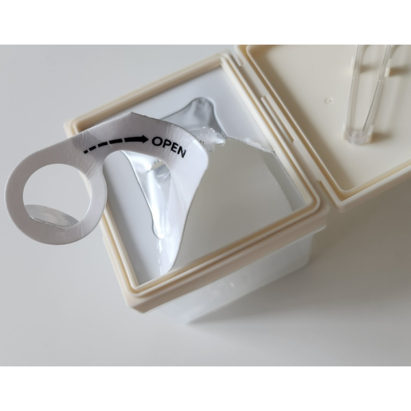 Shimoment bakuchiol glow skin toner pad