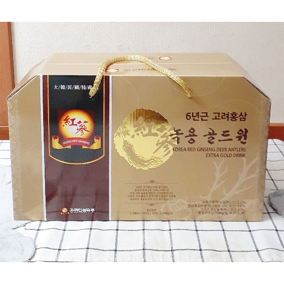Hộp nước hồng sâm nhung hươu Korea Ginseng Distribution 6-year-old Red Ginseng Antler Gold 70ml x 30 gói