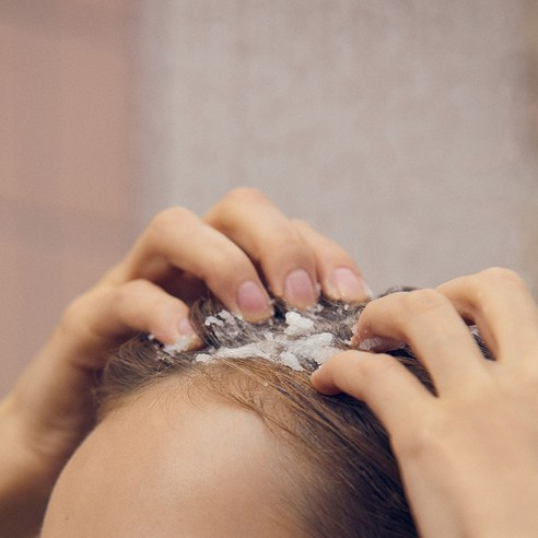 Kem tẩy tế bào chết da đầu hương thảo Aromatica Rosemary Scalp Scrub 165ml