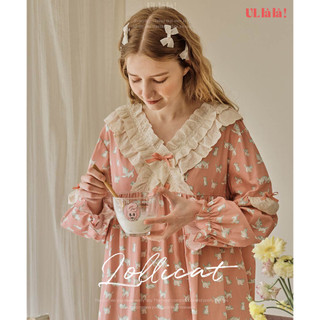  (WOLX23178V) Váy Ngủ Dài Tay Ullala Lollicat Màu Hồng Nhạt (30 'S) Free Size