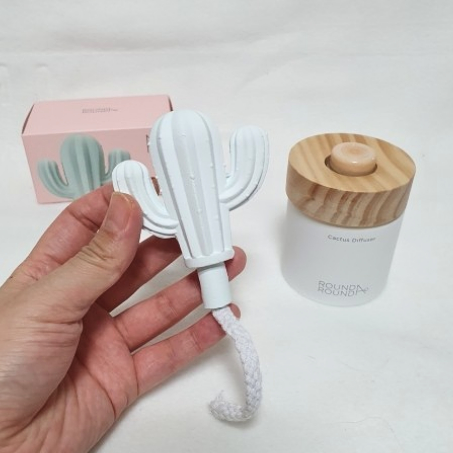 Tinh dầu xương rồng thơm phòng để bàn Round A'round 100ml