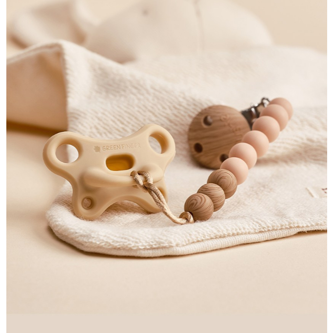 Núm vú giả ngón tay xanh (Soother) 6 ~ 18 tháng Hàn Quốc