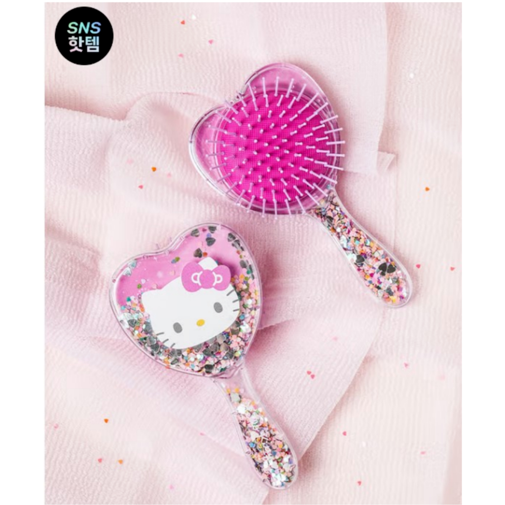 [Daiso Korea] Bàn chải tóc lấp lánh Sanrio Hello Kitty Hình trái tim Đệm mềm + Bộ gương tròn tay Hel