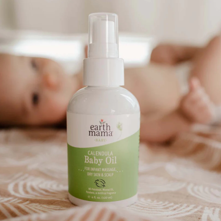 Tinh dầu hoa cúc massage, dưỡng ẩm, trị khô da đầu cho bé Earth Mama Calendula Baby Oil 120ml