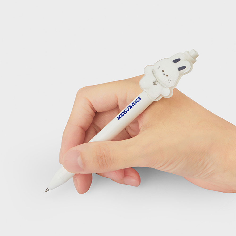 Bút mực gel LINE FRIENDS NewJeans bunini chất liệu acrylic thời trang