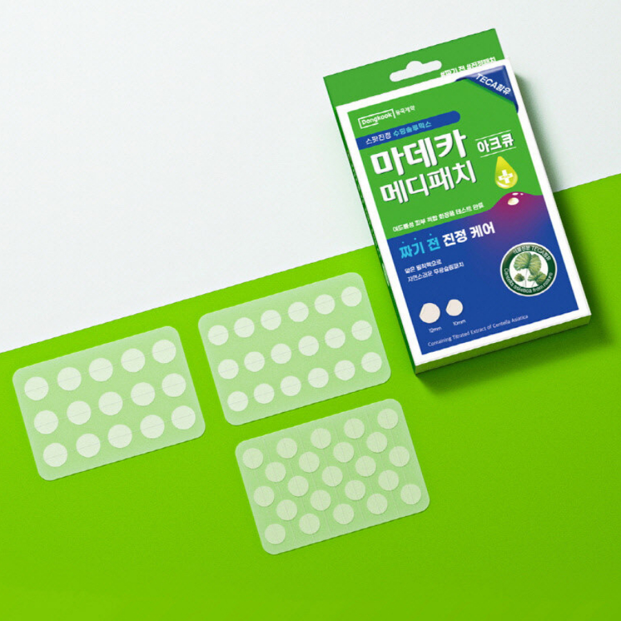 Miếng dán xẹp mụn tàng hình Dongkook Madeca