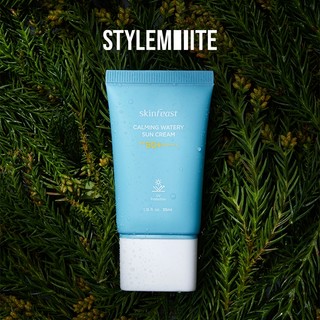   SKINFEAST  Calming Watery Sunscreen Kem chống nắng làm dịu nước bằng Centella & Dầu dừa –Korean Suncream Nhẹ & Hydrating  35ml  