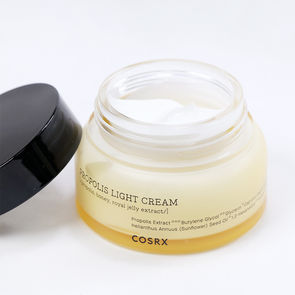 Kem dưỡng ẩm trắng da COSRX Full Fit Propolis Light Cream