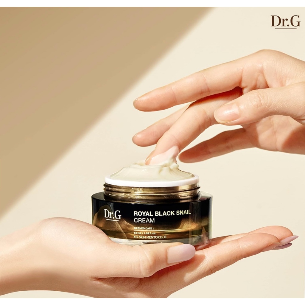 Kem dưỡng ẩm ốc sên đen Dr.G Royal Black Snail Cream 50mL