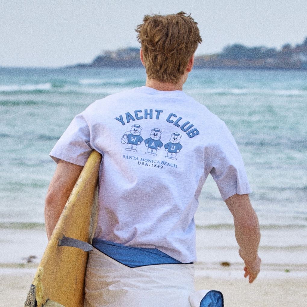 Áo thun WHOAU in chữ USA 1849 WHRAC2505U