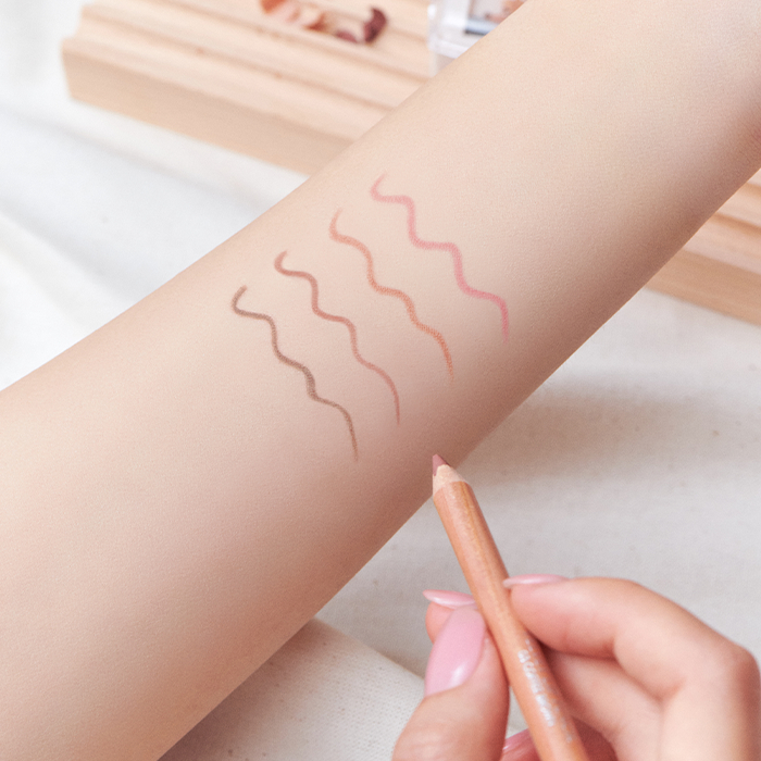 Chì Kẻ Viền Môi Nhung Có Đồ Gọt 1ea) 1.45g | Bút Kẻ Viền Môi Chất Lượng Cao