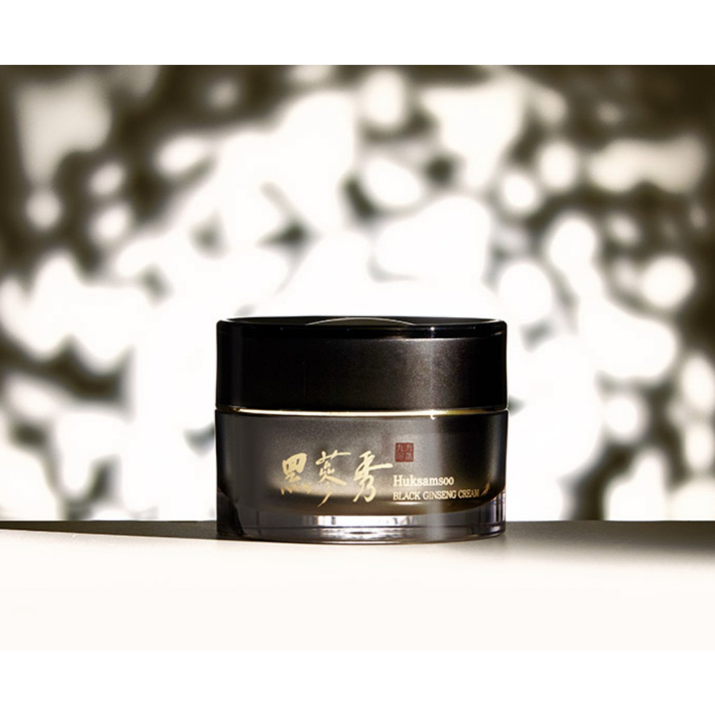 Kem Dưỡng Ngừa Lão Hóa Chiết Xuất Nhân Sâm Đen Huksamsoo Black Ginseng Cream 50g