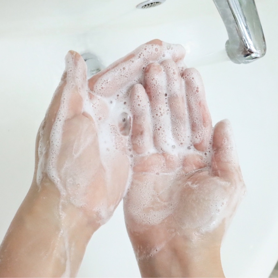 Sữa tắm dưỡng ẩm phục hồi da Illiyoon Ultra Repair Deep Moisture Wash 500ml