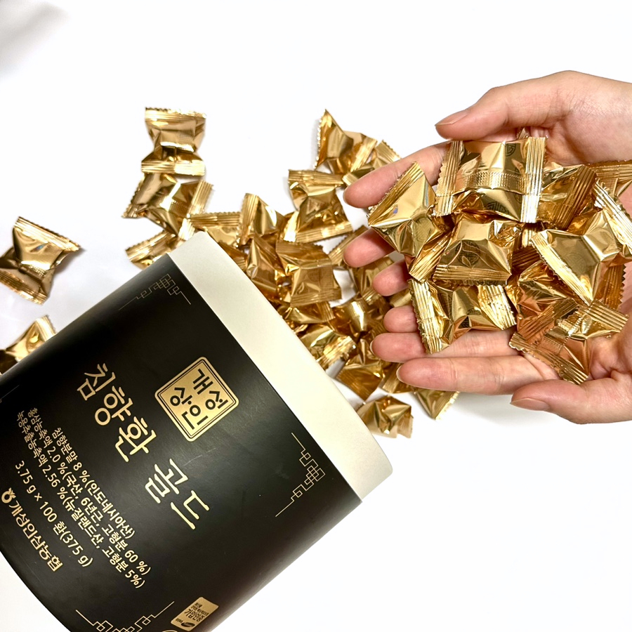 Hộp hồng sâm hoàn trầm hương và nhung hươu Gaeseong Sangin 100 viên