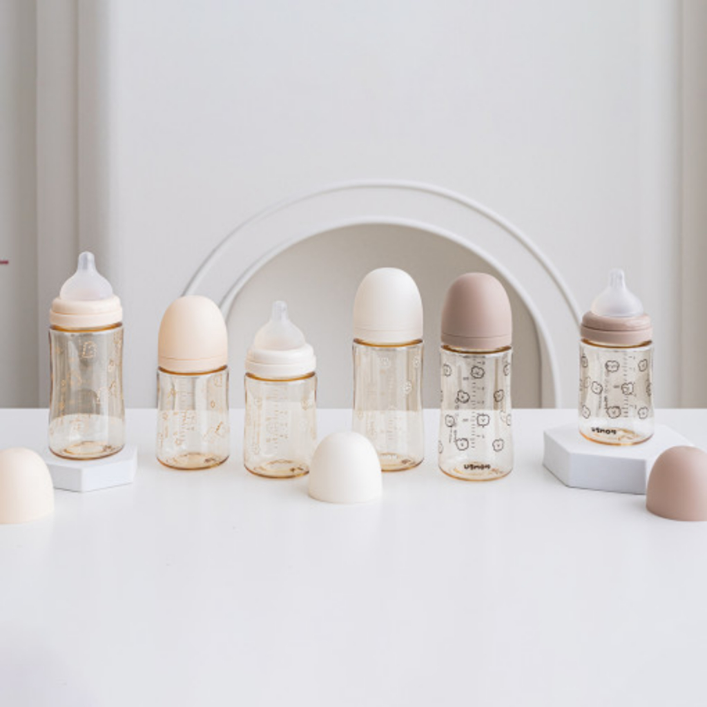 Bình sữa UBMOM họa tiết Signature 200ml/280ml