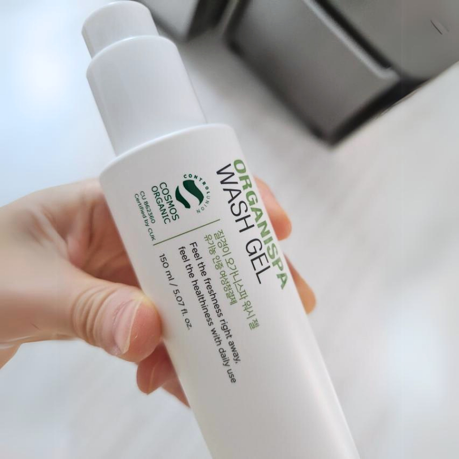 Dung dịch vệ sinh và trẻ hóa vùng kín dạng gel Jilgyungyi Daily Ecoa Wash 200ml