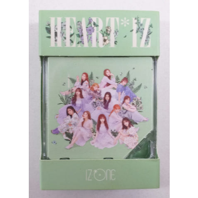 K-POP [ĐÃ SỬ DỤNG] IZ * ONE Kit Album Heart IZ / Bao gồm 11 thẻ ảnh chính hãng